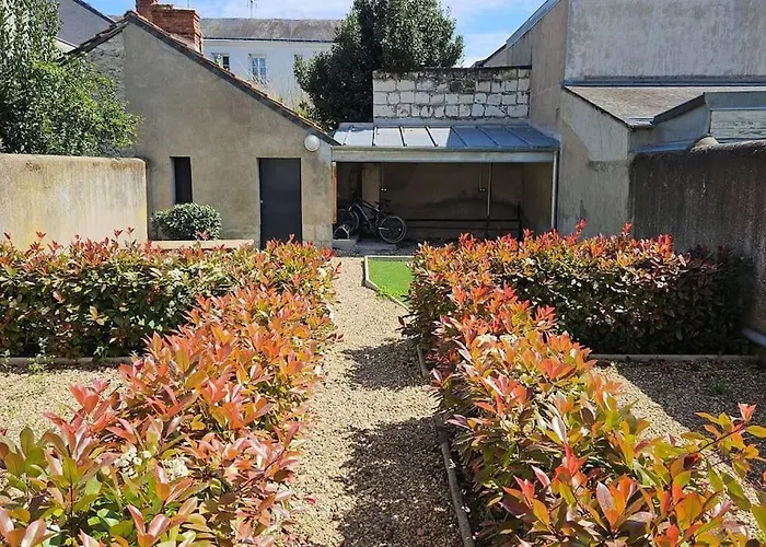 Lakanal 1 - Studio Prebendes Tours